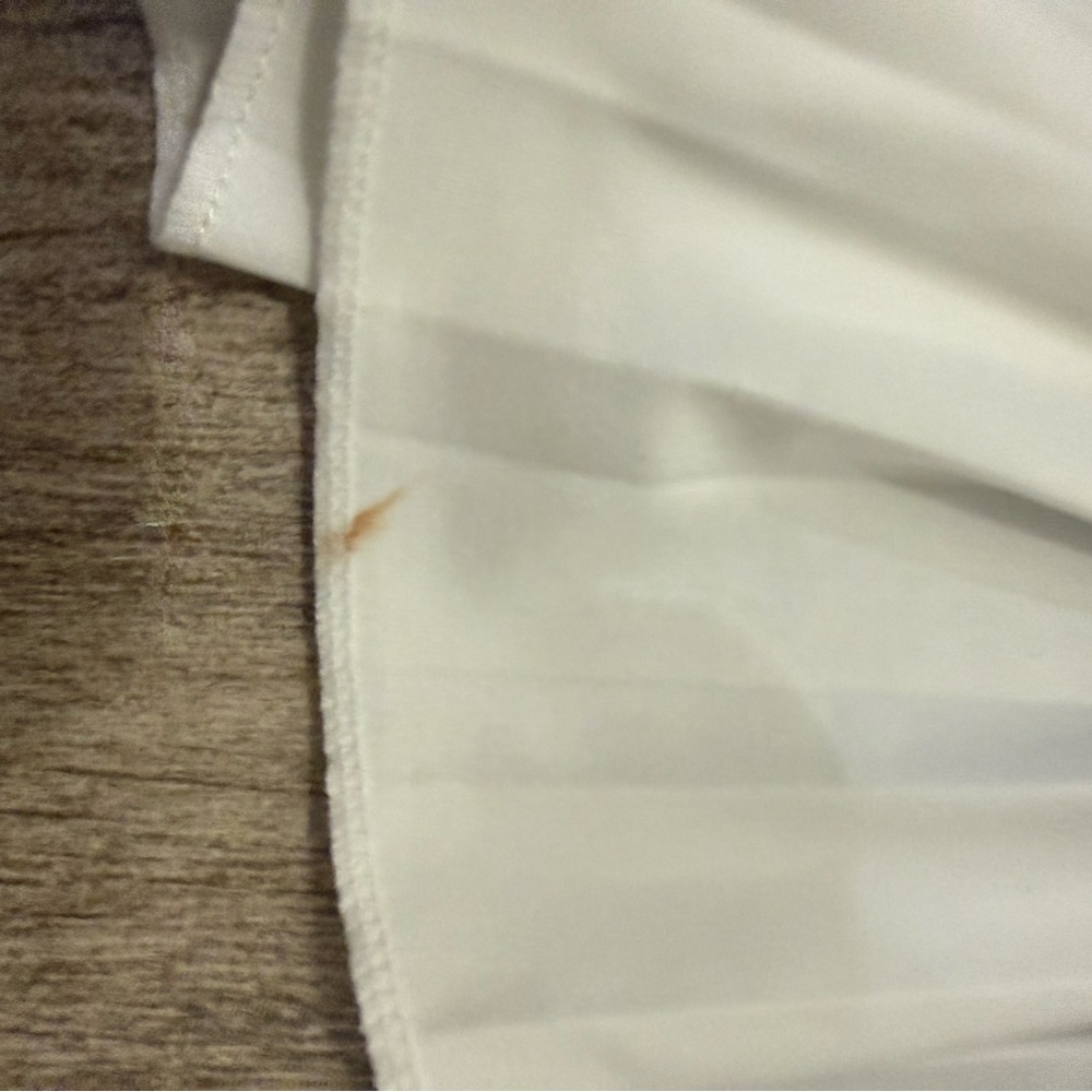 GB Girls White Pleated Skort - Picture 2 of 2